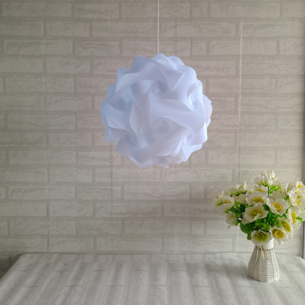 Modern Minimalist Creative Chandelier European-Style Bedroom Living Room Dining Room Chandelier Single Head Personality Bar Balcony Lampshade Lighting